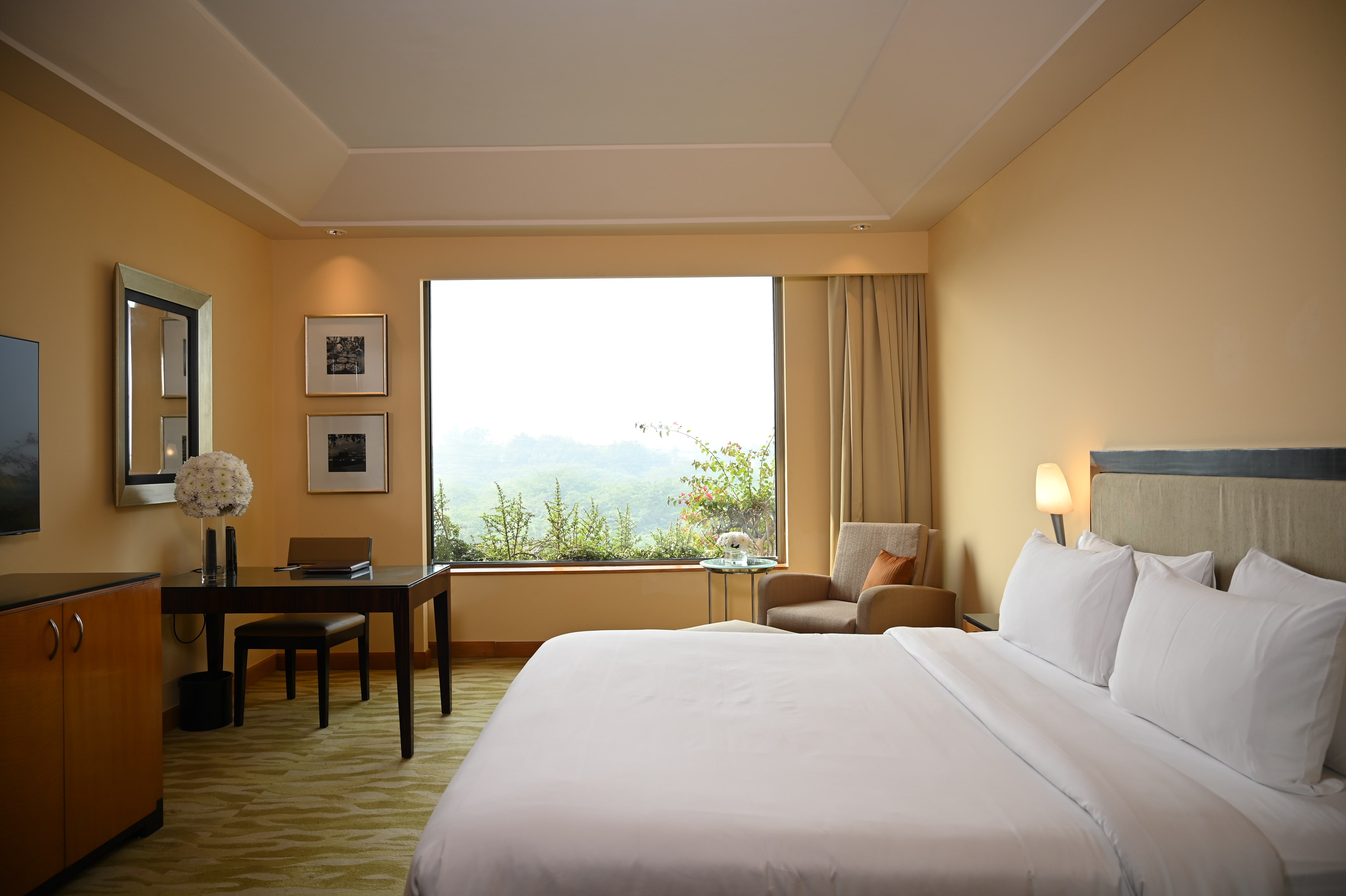 Grand Club Rooms